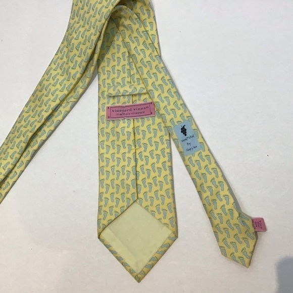 Vineyard Vines - Picture 2 of 2